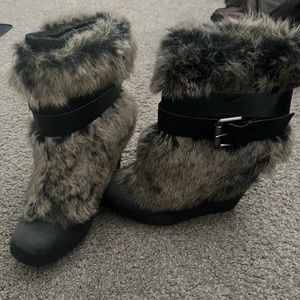 Faux fur wedge bootie